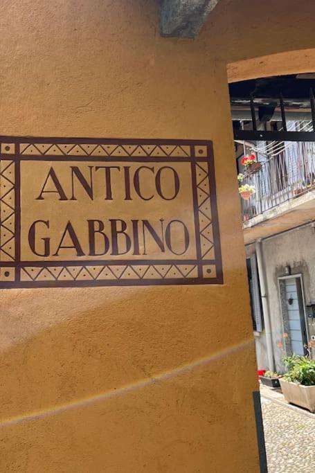 Gabbinoholidayhome Appartamento In Suggestiva Corte Como Exterior photo