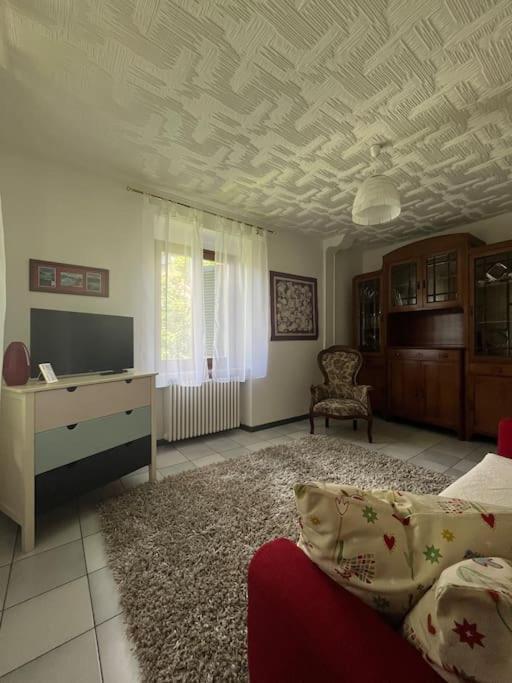 Gabbinoholidayhome Appartamento In Suggestiva Corte Como Exterior photo